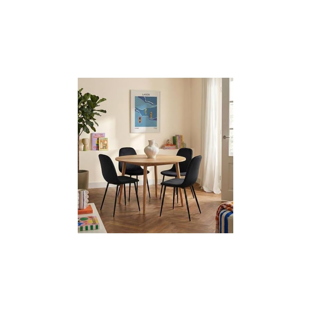 BAÏTA Set of 4 LENA chairs, black velvet, black metal legs